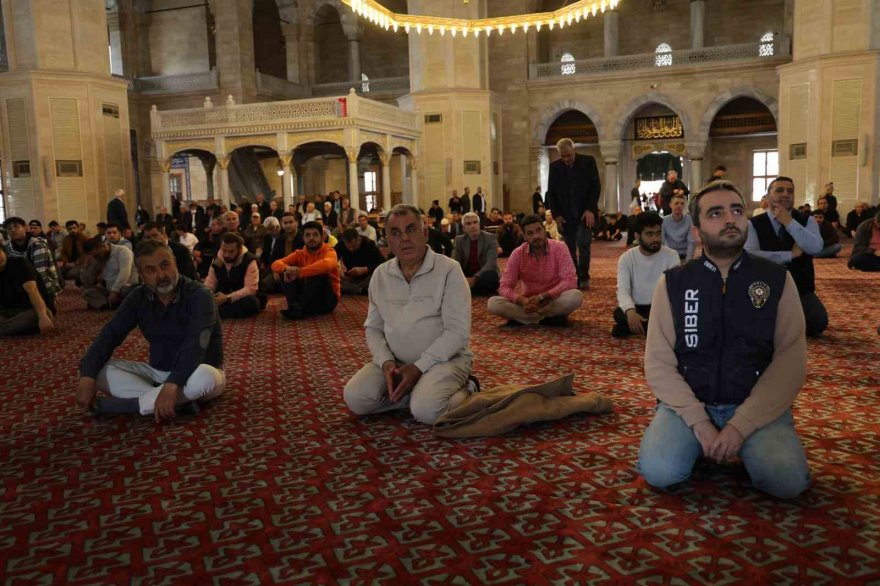 Camide ’siber dolandırıcılık’ uyarısı