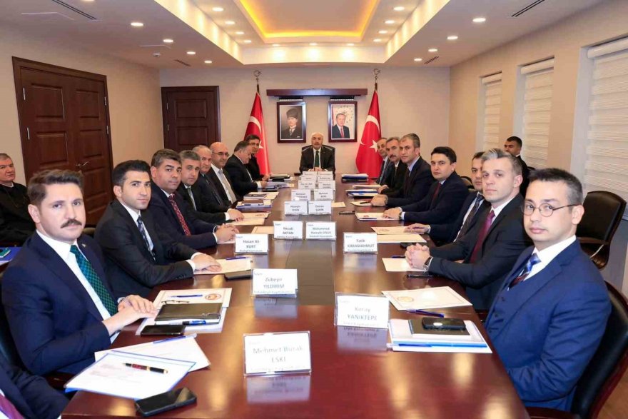 Seçim güvenliği toplantısı Vali Köşger’in başkanlığında yapıldı