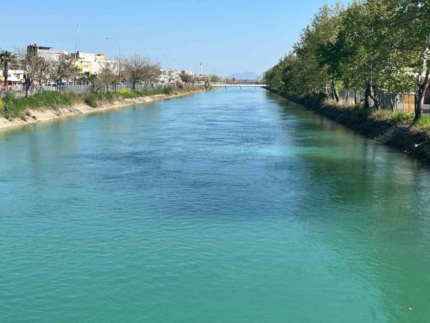 Sulama kanalına giren 2 çocuk akıntıya kapıldı