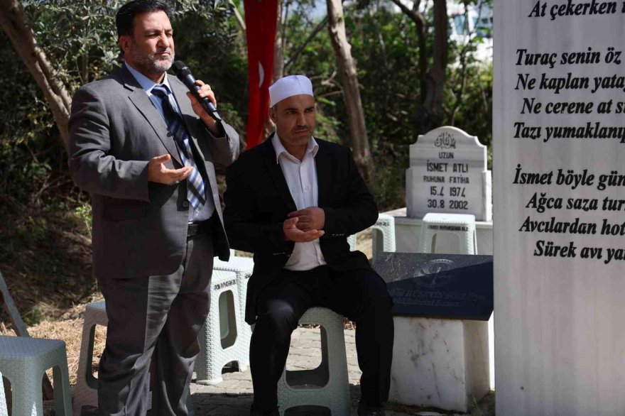 Dünya ve olimpiyat şampiyonu İsmet Atlı kabri başında anıldı