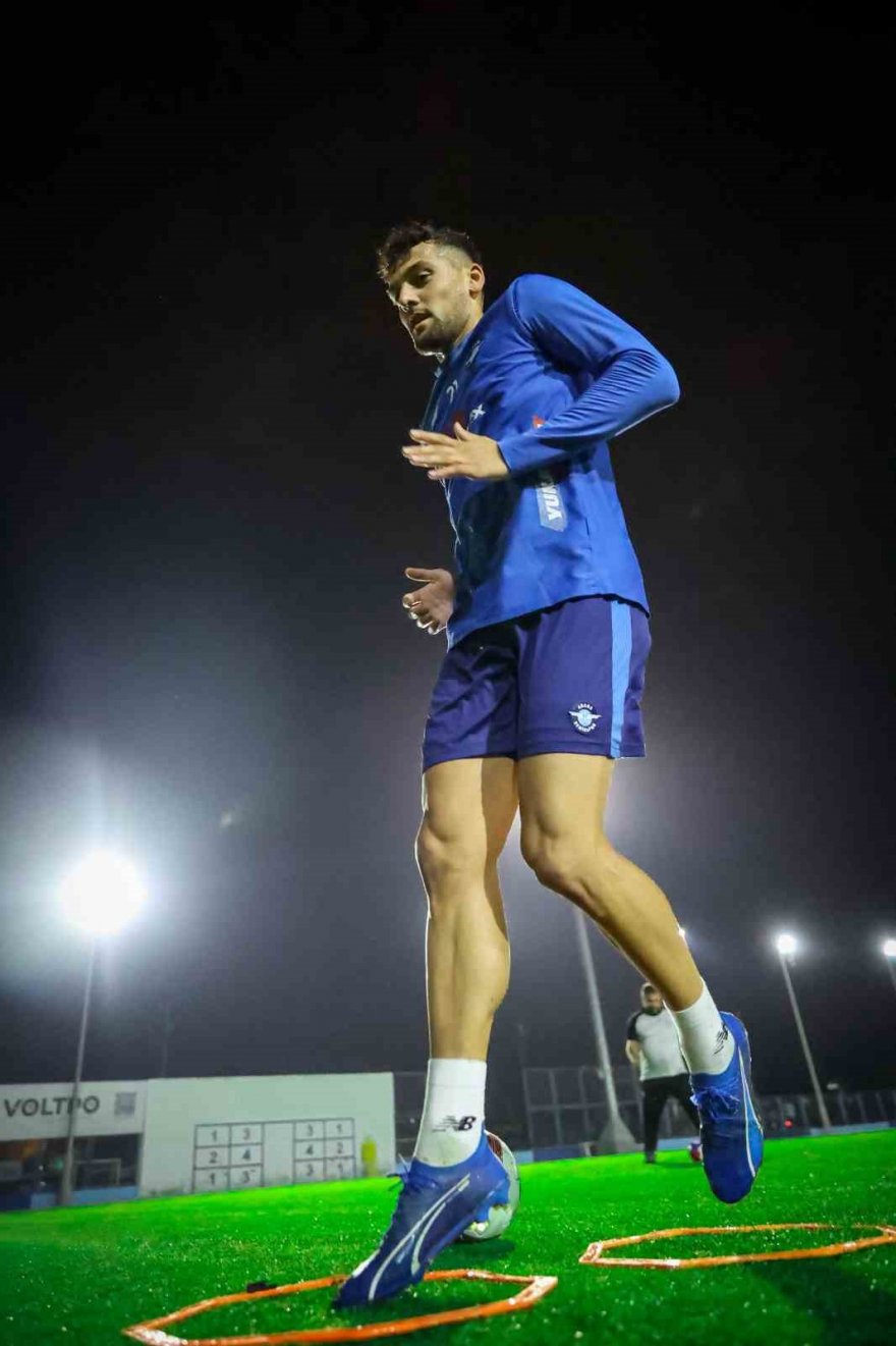 Adana Demirspor, Kayserispor maçının hazırlıklarına başladı