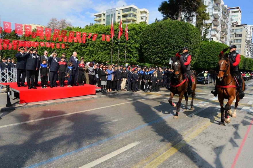 Adana’da, Türk Polis Teşkilatının kuruluşunun 179. yıl dönümü dolayısıyla törenler düzenlendi