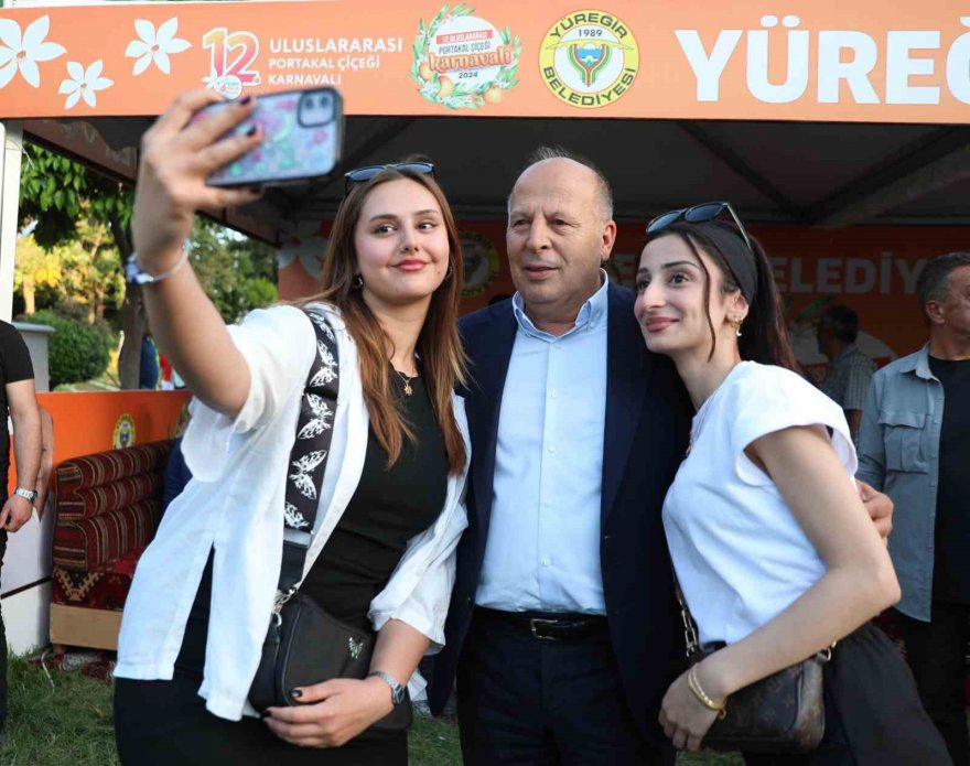 Yüreğir Belediyesi, Portakal Çiçeği Karnavalı’nda yerini aldı