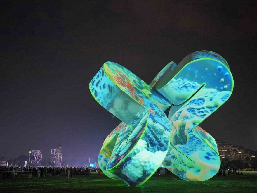 Karnaval coşkusu konserlerle devam etti