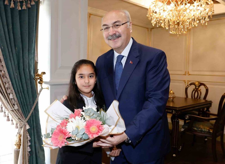 Çocuk Vali Şimşek, 