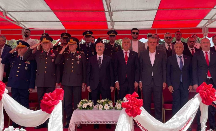 Adana’da 23 Nisan Ulusal Egemenlik ve Çocuk Bayramı kutlandı