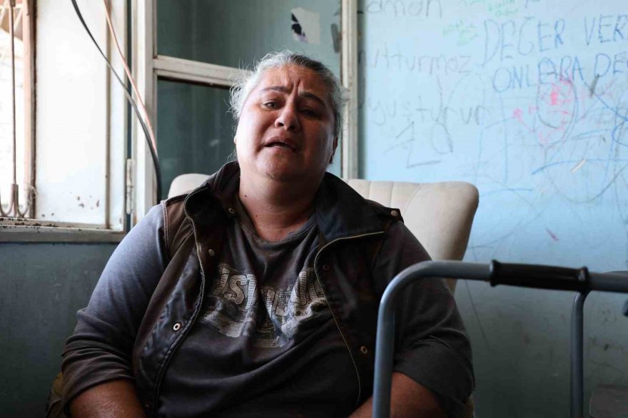 Kocasını öldüren, kendini yatalak bırakan katile 16 yıl hapis cezası verilmesine isyan etti