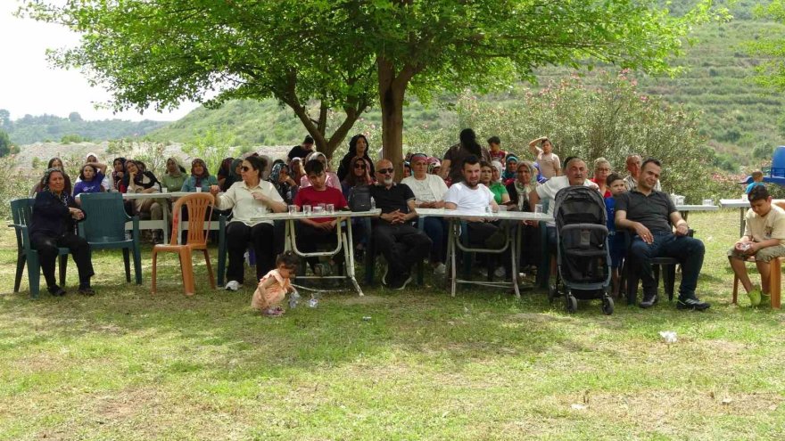 Adanalı muhtar mahalleli kaynaşsın istedi, ilk vaadini gerçekleştirdi