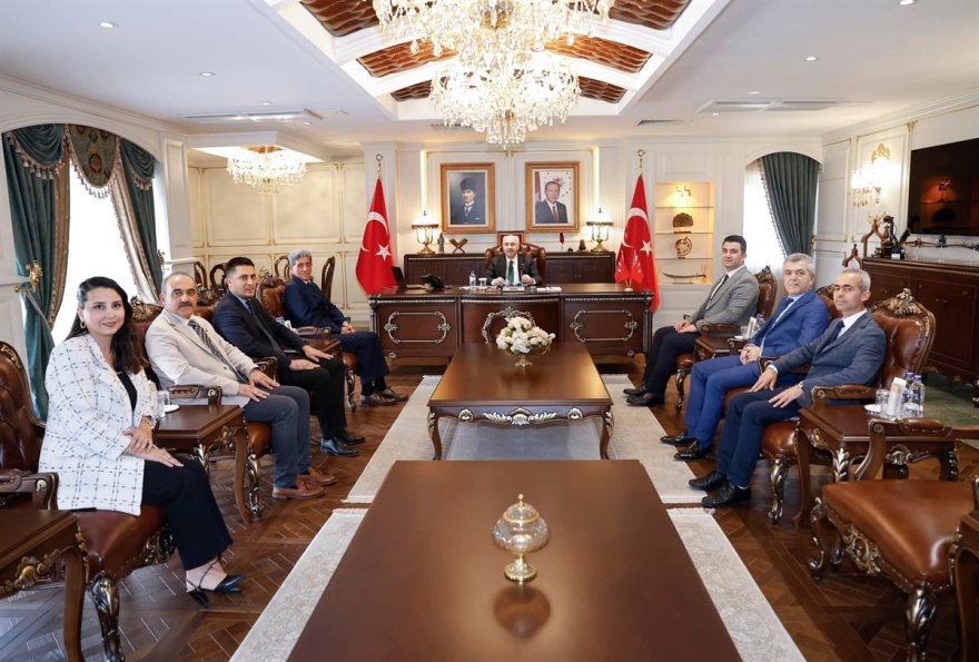 Tapu ve Kadastro heyeti, faaliyetler hakkında Vali Köşger’i bilgilendirdi