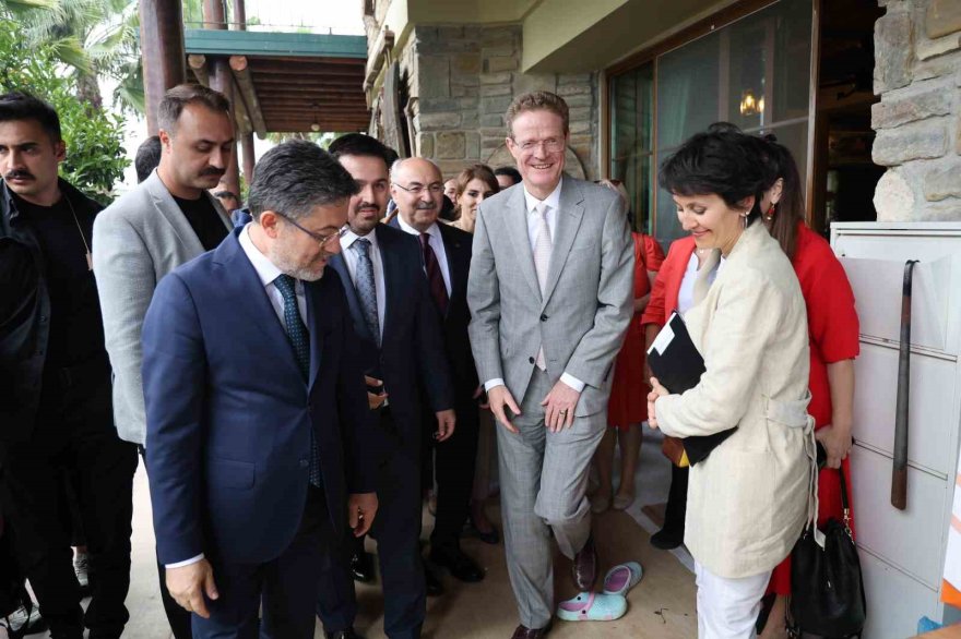 Tarım ve Orman Bakanı Yumaklı: “IPARD ile ülkemizin tarım ve gıda sektörlerine 93 milyar lira tutarında yatırım kazandırıldı”