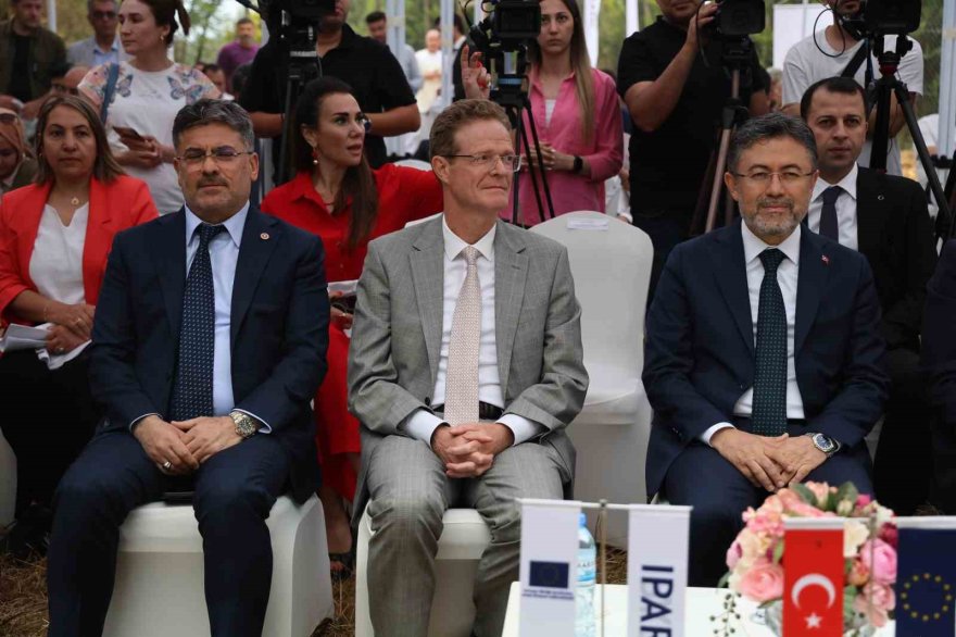 Tarım ve Orman Bakanı Yumaklı: “IPARD ile ülkemizin tarım ve gıda sektörlerine 93 milyar lira tutarında yatırım kazandırıldı”
