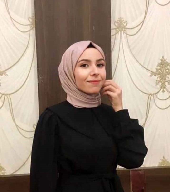 Adana’da öğretmenin öldüğü yola mahalleli üst geçit istiyor