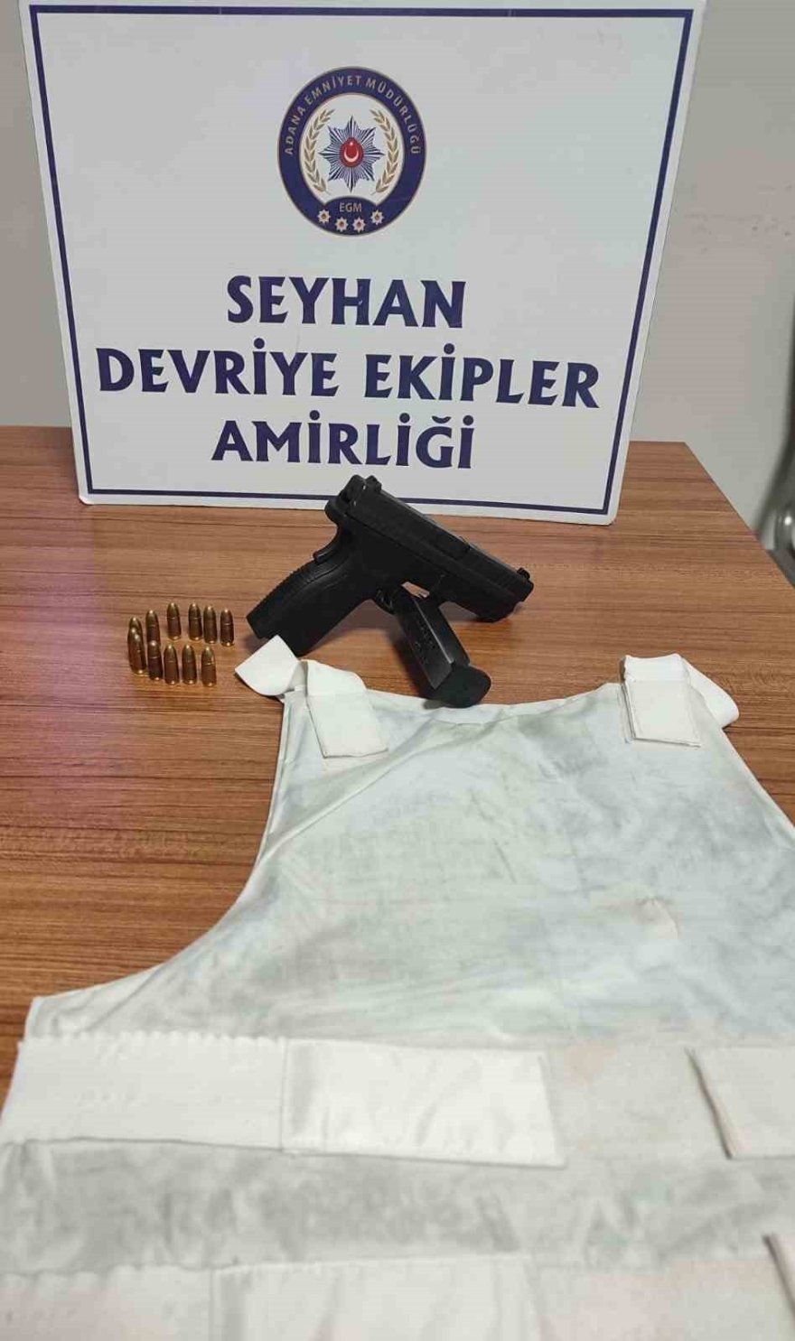 Seyhan polisi kırmızı bültenle aranan İsmail Abdo’yu yakaladı