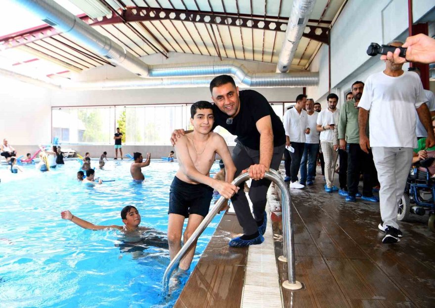 Kozay: Çukurova’da yüzmeye engel yok