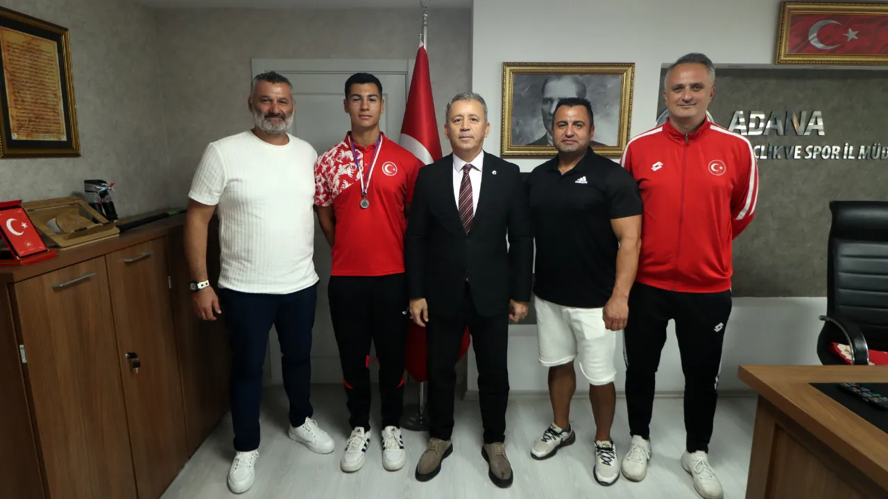 adana-genclik-ve-spor-il-mudurlugunden-milli-sporcuya-tebrik.webp