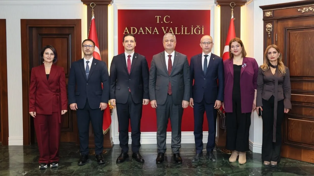 adana-valisi-mustafa-yavuzdan-baro-baskani-volkan-bokeye-kabul.webp