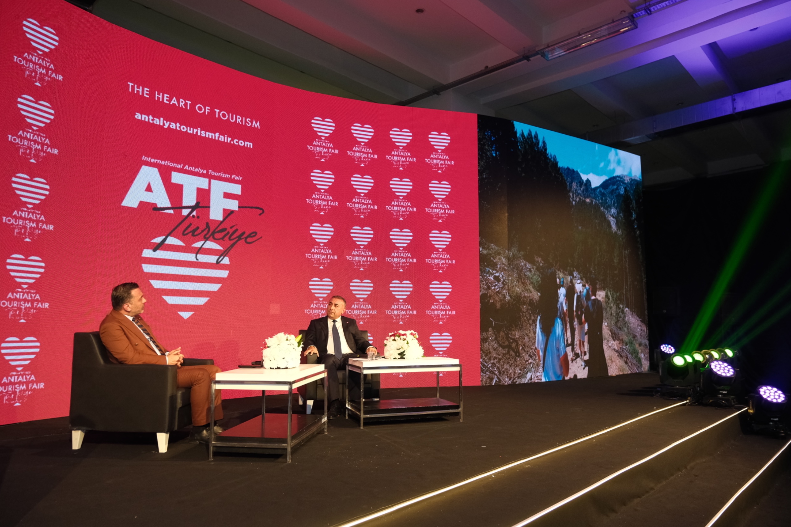 antalya-turizm-fuari-buyuksehir-standi-10.jpg
