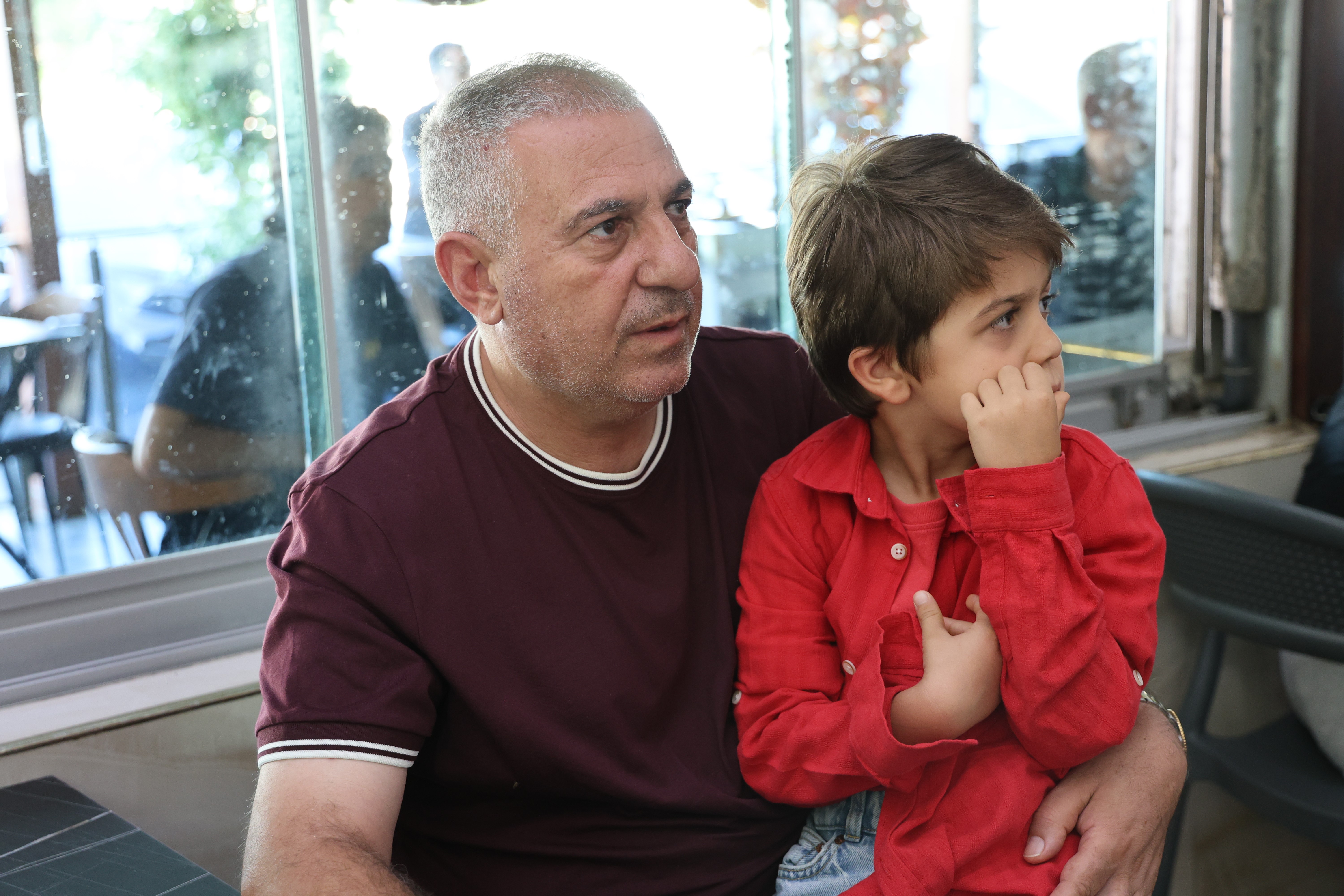 aw725159-04.jpg