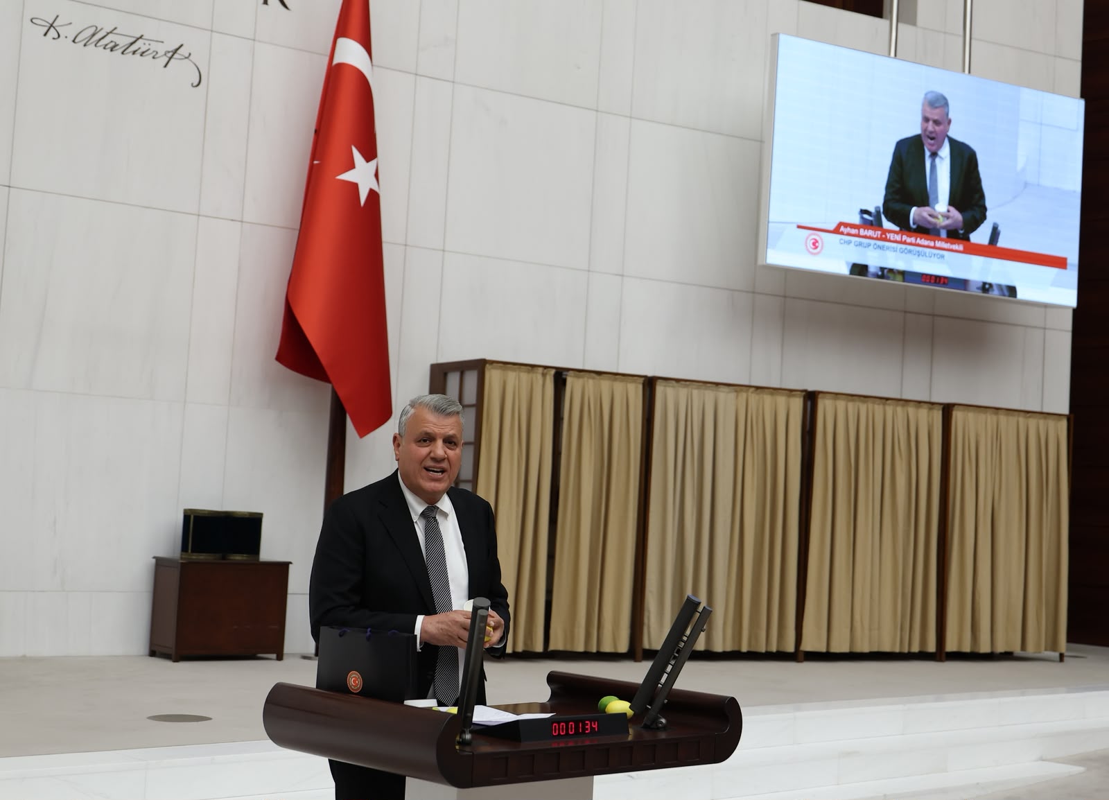 ayhan-barut-limon-gibi-3.jpg