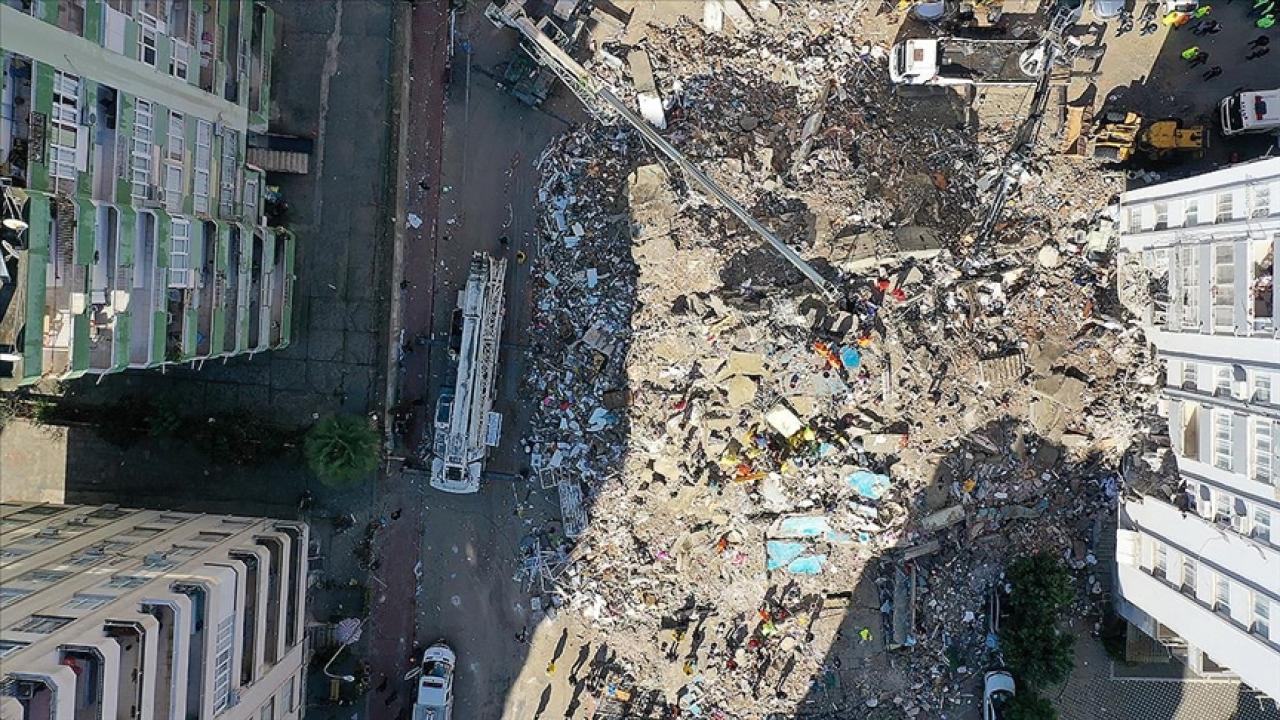 deprem-2444001.jpg