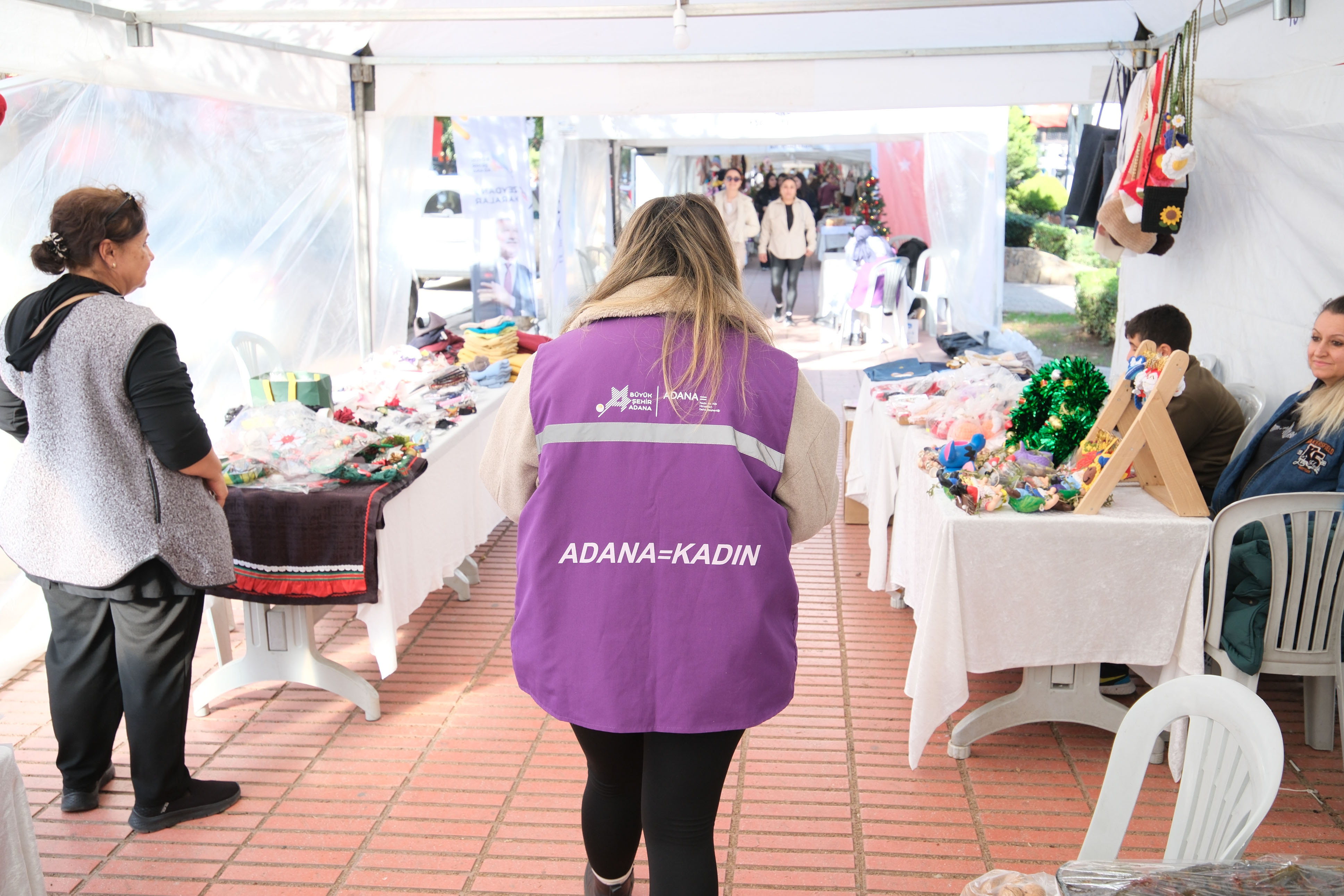 kadin-emegi-pazari-7.jpg