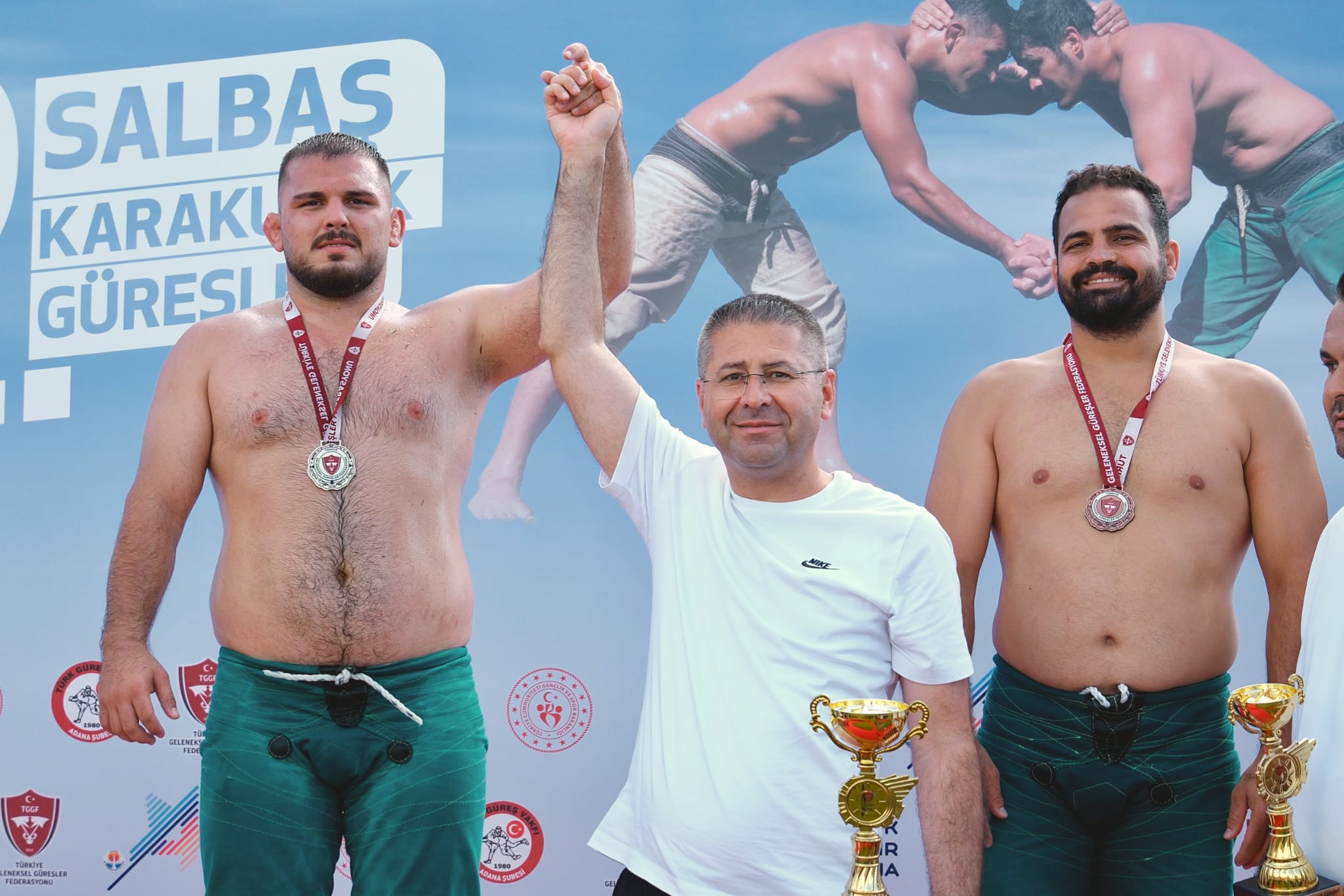 salbas-karakucak-guresleri-1.jpg