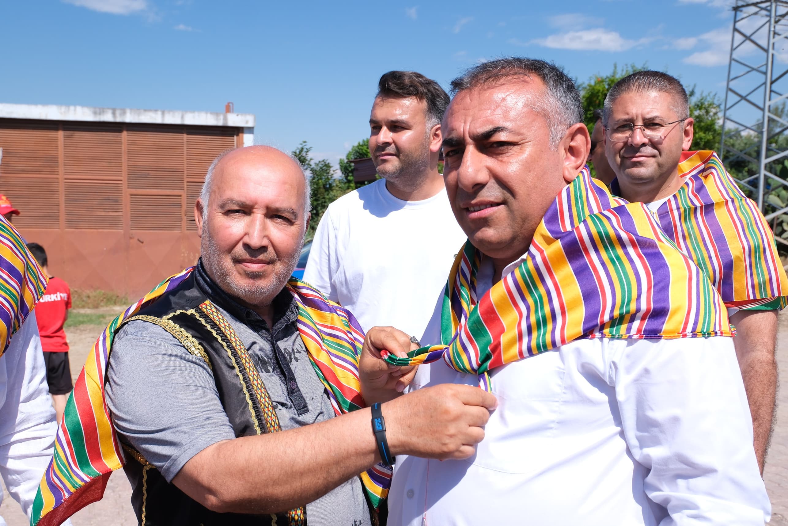 salbas-karakucak-guresleri-9.jpg
