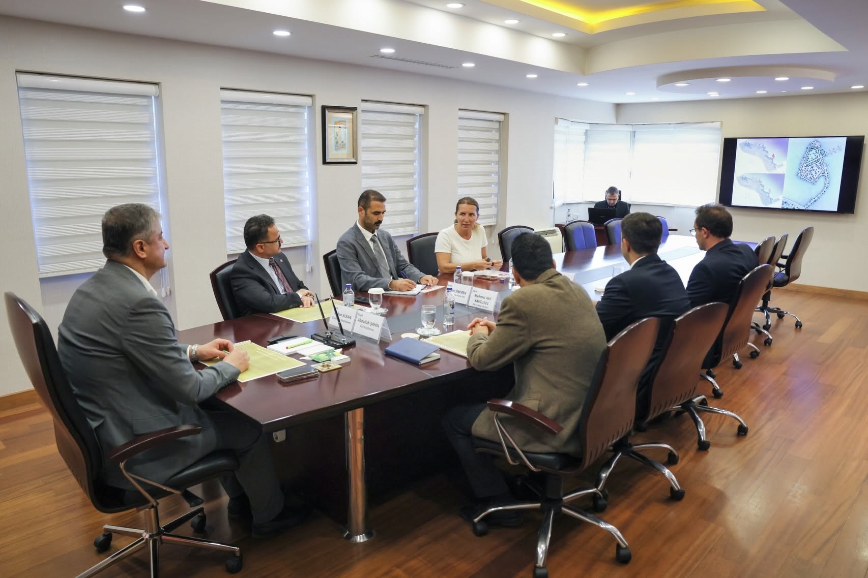 vali-yavuz-adnan-menderes-adasi-rekreas-1526381-454125.jpg