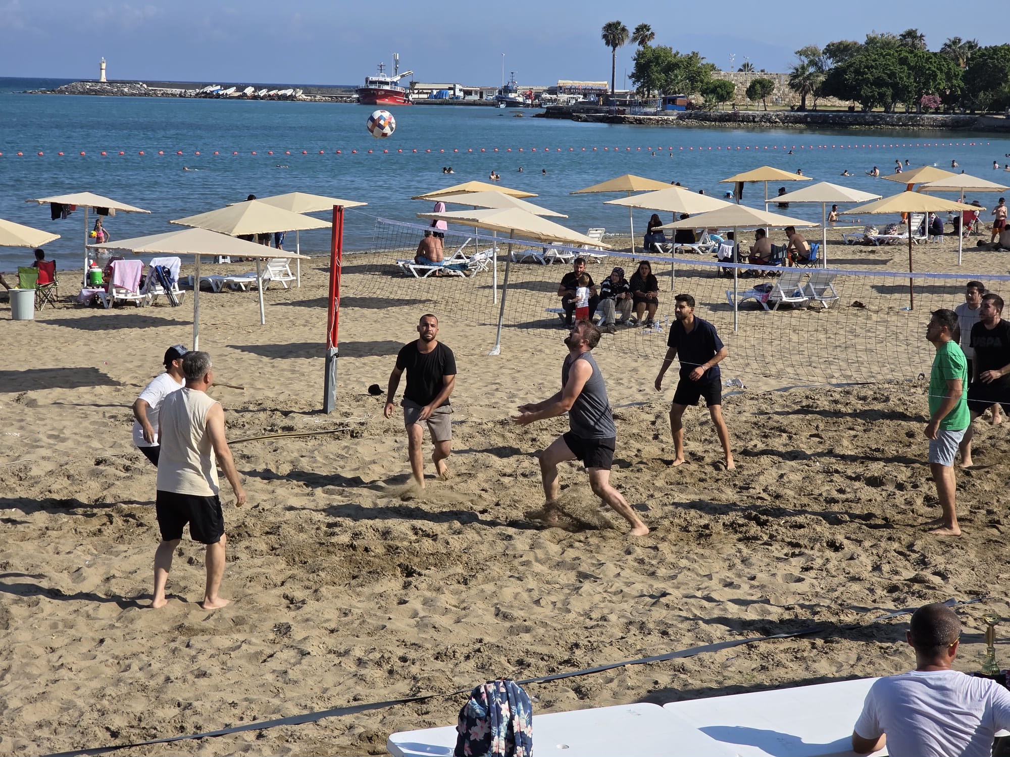yumurtalik-plaj-voleybolu-4.jpeg