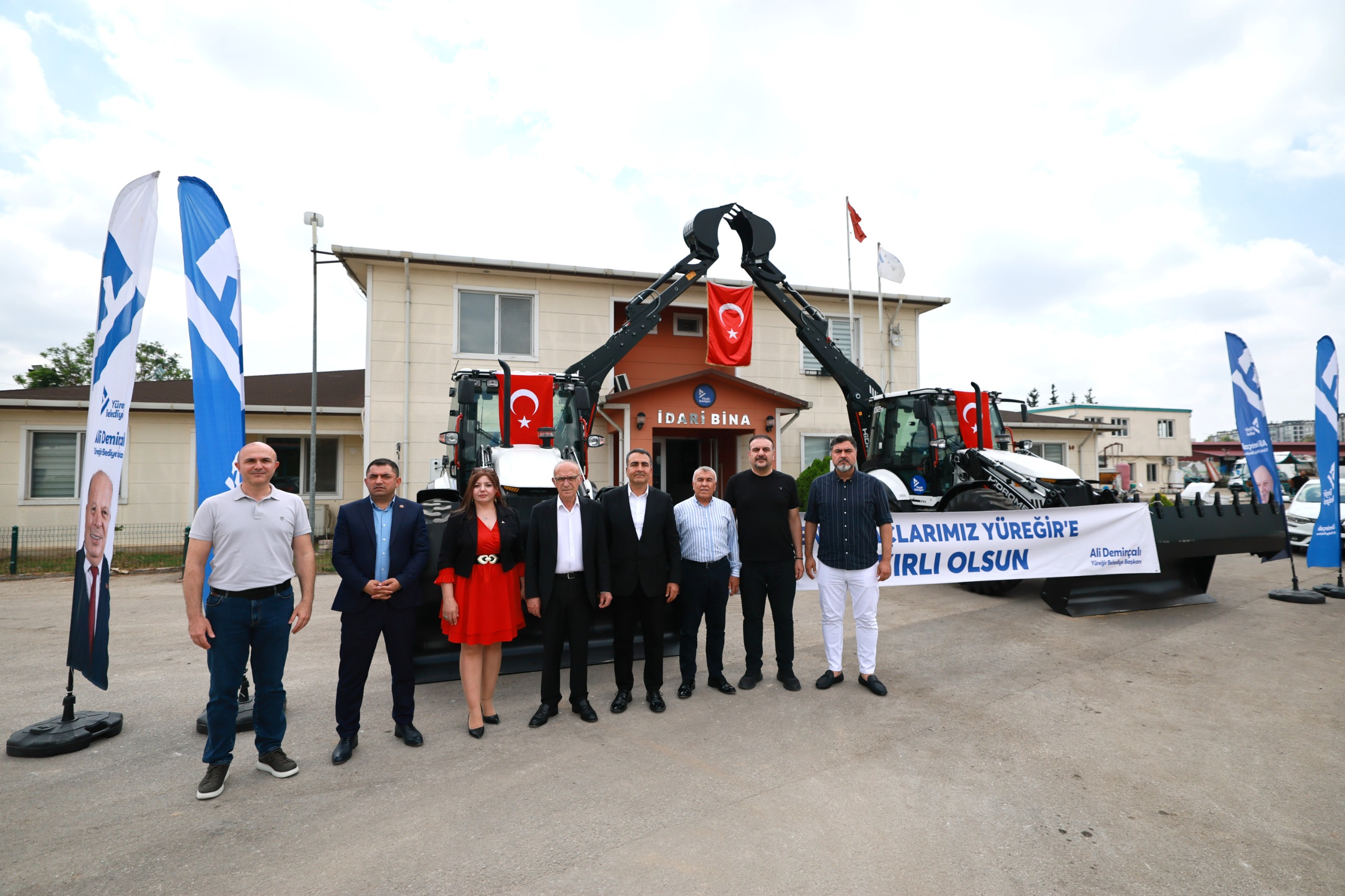 yuregir-belediyesi-arac-filosunu-guclend-1382471-410553.jpg