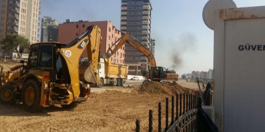 Bakanlık yeni Adana Stadyumu eksikleri için ihaleye çıkıyor
