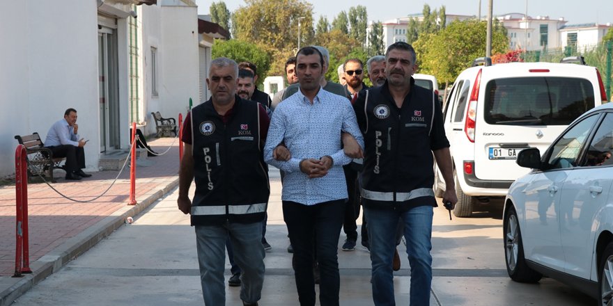 FETÖ'nün Türkiye finansman sorumlusunu Adana polisi yakaladı